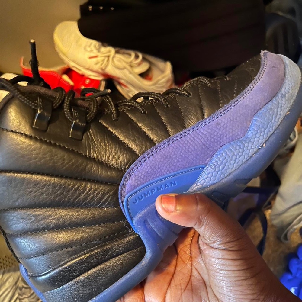 Jordan 12s